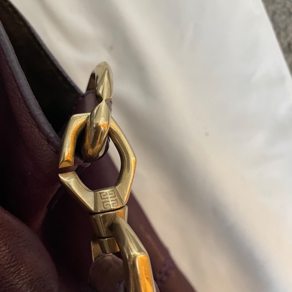 GIVENCHY Nightingale Large Shopper Tote in Eggplant color - Picture 11 of 15